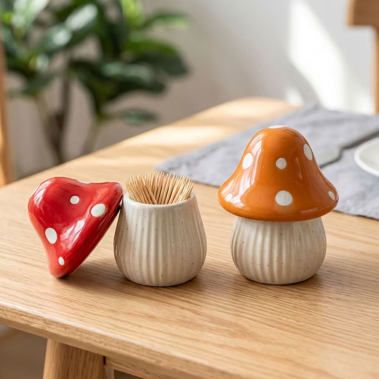 Kitchen Gadgets Organizer - 만화 버섯 모양 세라믹 보관 용기